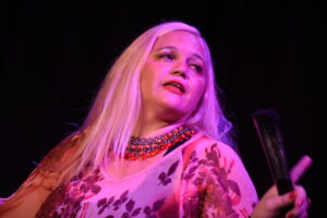 MUJERES DE CENIZA